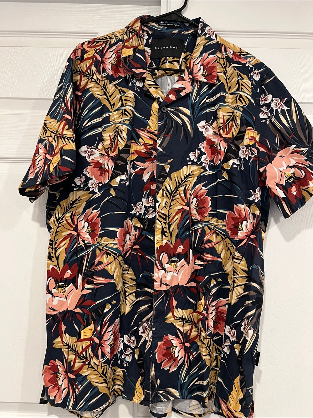 Sean John Navy Floral Short-Sleeve Button-Down Shirt - Peach & Mustard